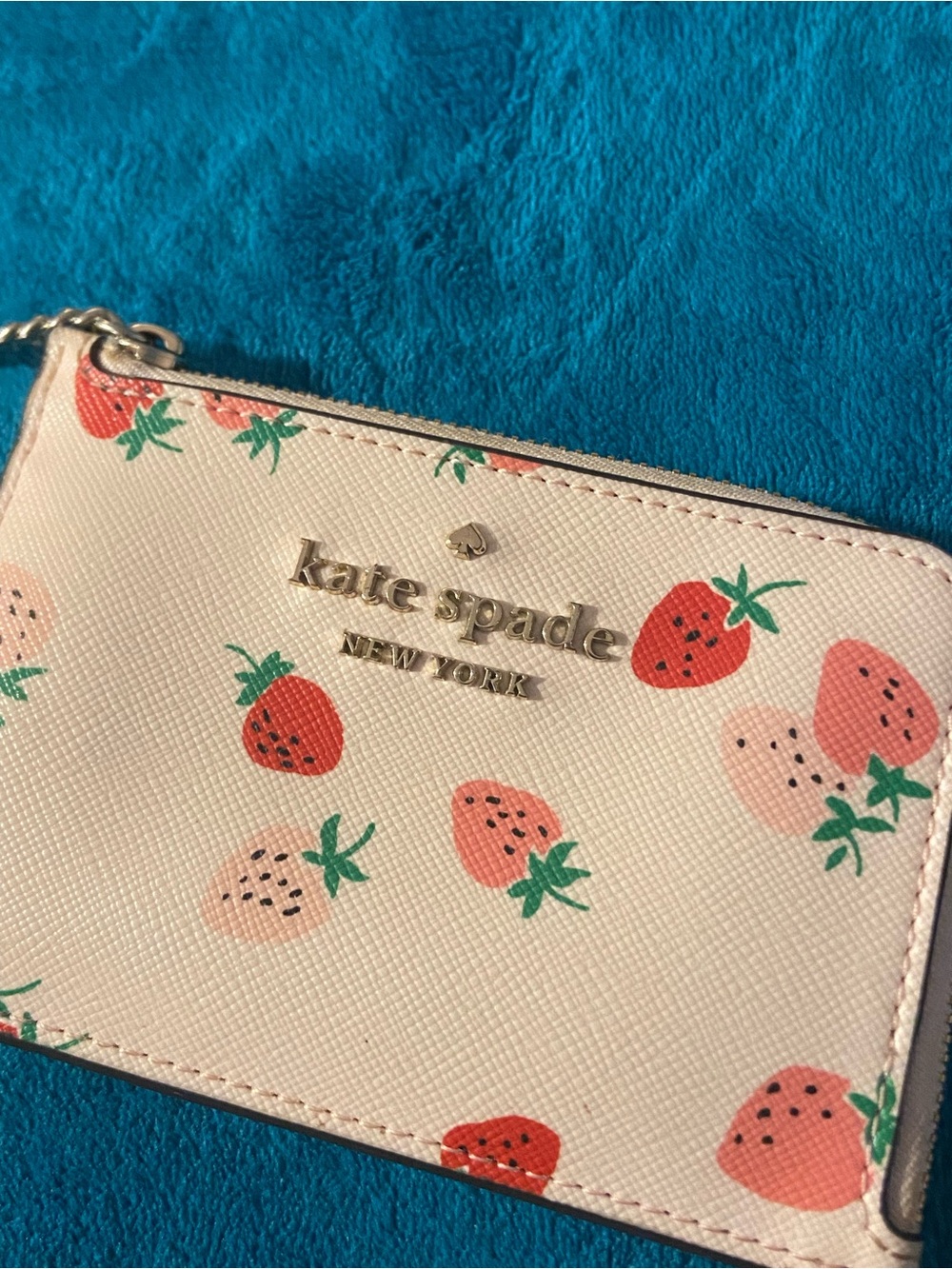 Kate Spade Staci Wild Strawberries Medium L-Zip Card Holder